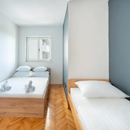 Rina With Heated Jacuzzi * Split