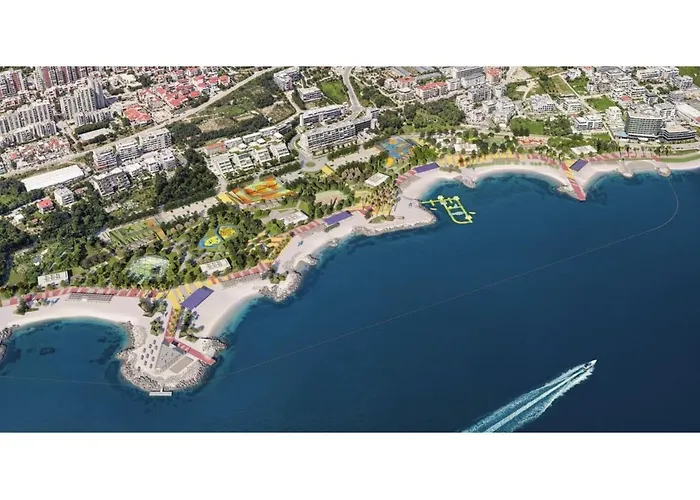 Rina With Heated Jacuzzi Split