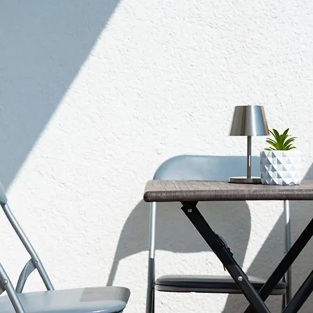 Rina With Heated Jacuzzi Apartamento *