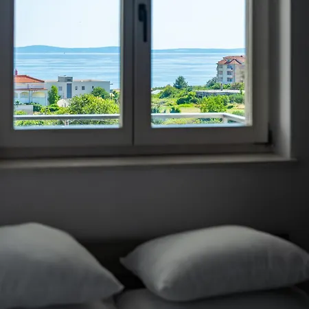 Apartman Rina With Heated Jacuzzi